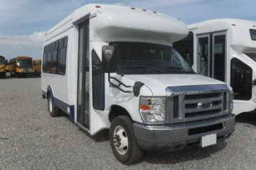 2011 Ford Startrans Shuttle Bus