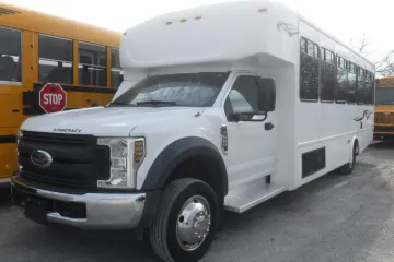 2017  Ford F550 Starcraft XL