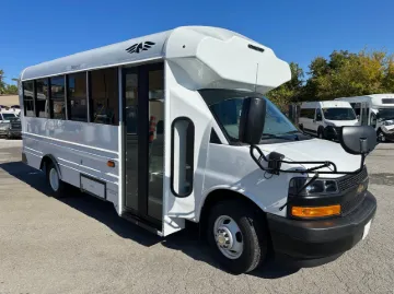 2024 Ford E350 Starcraft Allstar