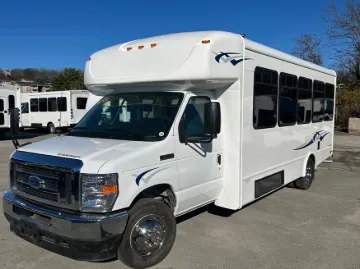 2024 Ford E450 Starcraft Allstar
