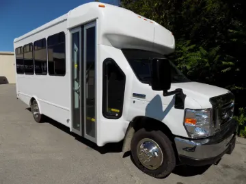 2023 Ford E350 Starcraft Allstar