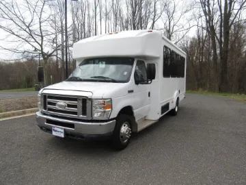 2015 Ford E450 Goshen GCII