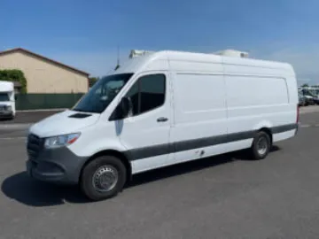 2019 Mercedes-Benz Mobile Clinic