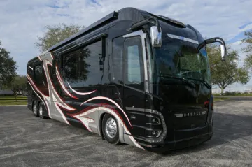 2017 Newell P50 Motorcoach Conversion