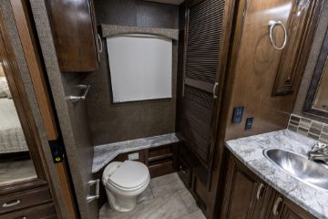 10882-16.jpg
