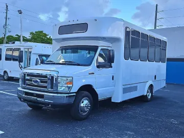 2019 Ford E350 Wheelchair Shuttle Bus
