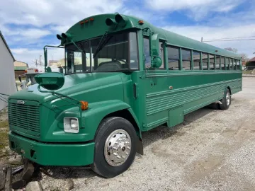 2001 Thomas Freightliner Activity Bus