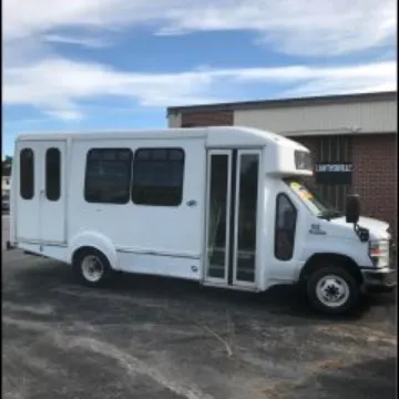 2015 Ford E450 Goshen Shuttle Bus