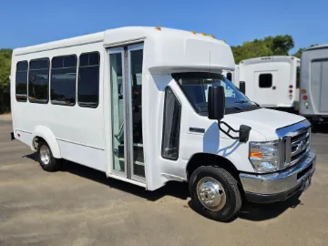 2017 Elkart Coach ECII Shuttle Bus