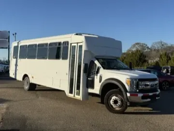 2017 Ford F-550 ADA Shuttle Bus