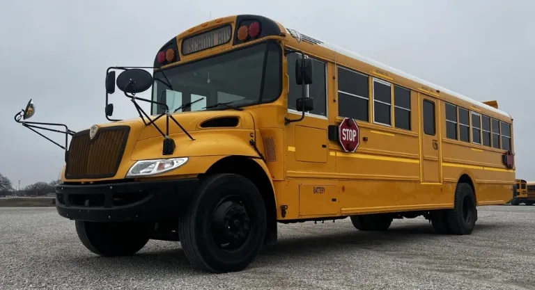 23586-0.webp