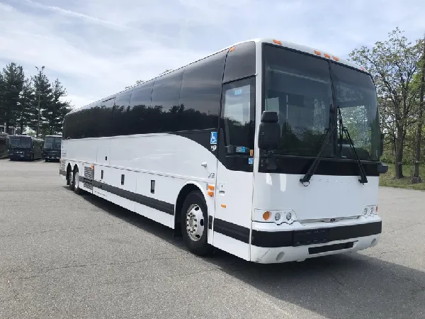 2015 Prevost X3-45 Coach