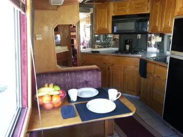 25169-1.webp