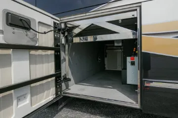 25578-41.webp
