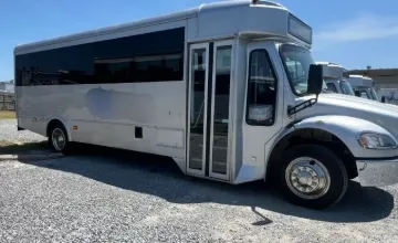 2013 Freightliner M2 Glaval 29P