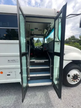 27119-13.webp