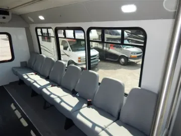 2016 Chevrolet G4500 Goshen 15P