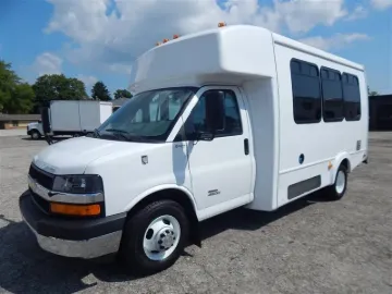 2016 Chevrolet G4500 Goshen 15P