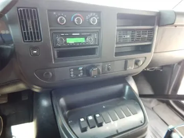 2016 Chevrolet G4500 Goshen 15P