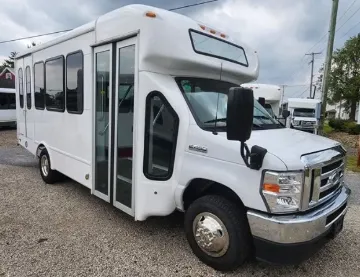 2023 Ford E-450 12 Plus 2 ADA