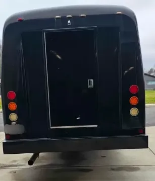 2015 International 44P Shuttle