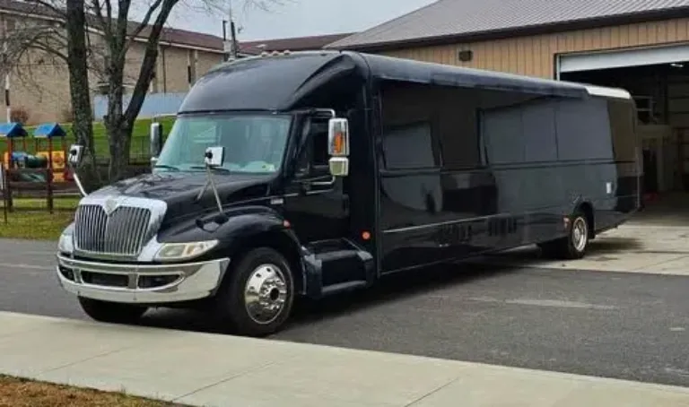 2015 International 44P Shuttle