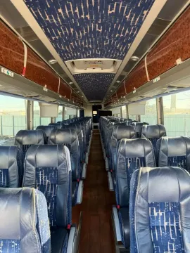 2014 MCI J4500 Coach Bus