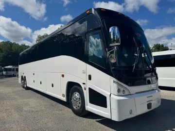 2016 MCI J4500 56P Coach