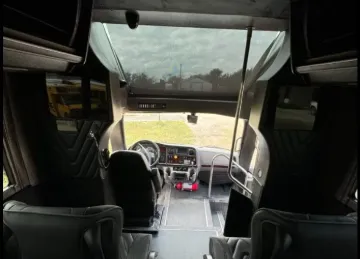2025 Freightliner ECB EXEC 57P