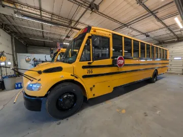 2015 Thomas 72P School Bus