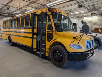 2015 Thomas 72P School Bus
