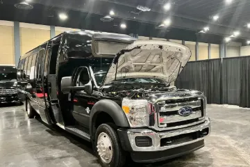 Picture of 2015 F-550 Diesel 27P Krystal
