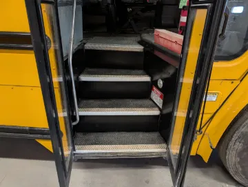 2015 Thomas 72P School Bus