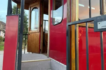 Picture of 1986 Trolley 