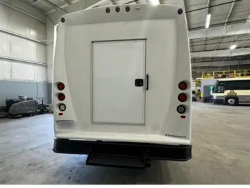 Picture of 2016 Ford F650 Starcraft Shuttle Bus