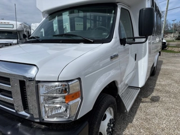 Picture of 2025 Ford E-350 ADA Shuttle Bus