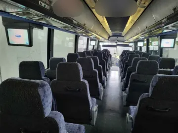 Picture of 2005 MCI J4500 Coach Bus