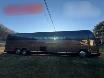 Picture of 2007 Prevost H 3-45 Coach Bus