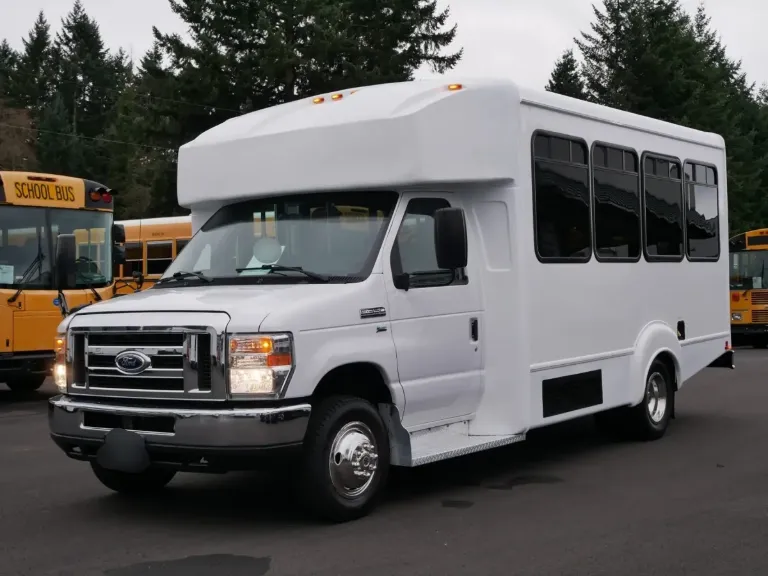 Picture of 2015 Ford Goshen ADA Shuttle Bus