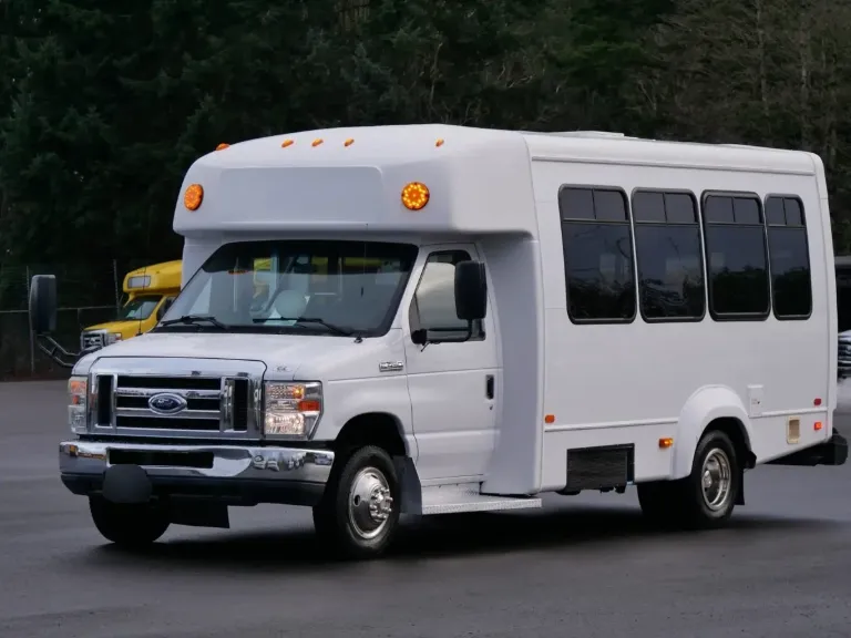 Picture of 2014 Ford Elkhart Coach ADA Shuttle Bus