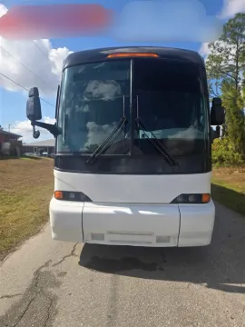 Picture of 2010 MCI J4500 Coach Bus