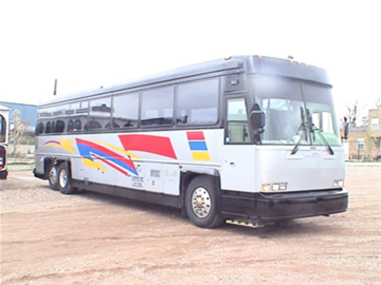 Picture of 1990 MCI VIP Coach Bus