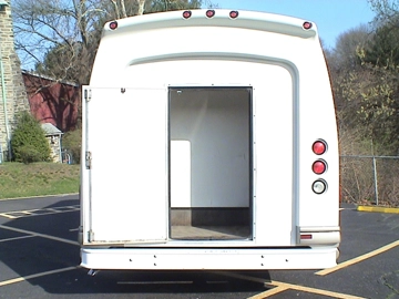 Picture of 2003 Ford E450 Turtletop Shuttle Bus