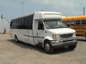 Picture of 2003 Ford E550 Krystal Shuttle Bus
