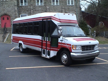 Picture of 1992 Ford E450 Eldorado Shuttle Bus