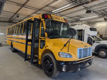 2015 Thomas 72P School Bus