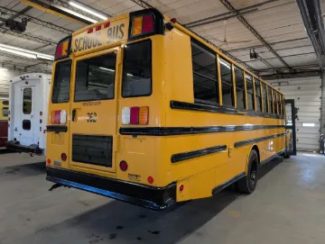 2015 Thomas 72P School Bus