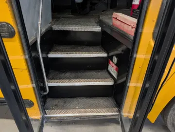 2015 Thomas 72P School Bus