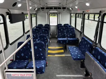 2015 Chevrolet 20P Shuttle