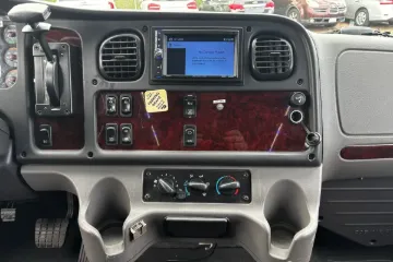 Picture of 2018 Freightliner Grech 39P